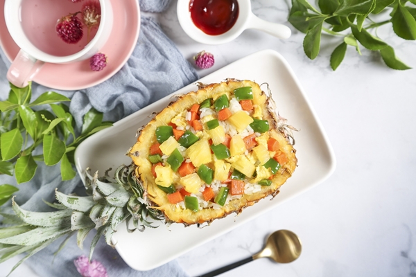 泰国菠萝饭制作方法