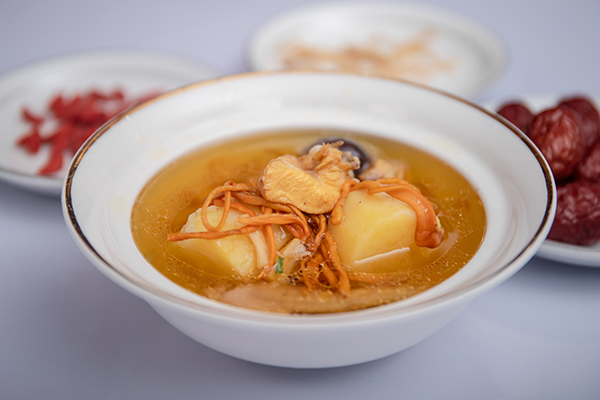 虫草花炖土鸡汤制作方法