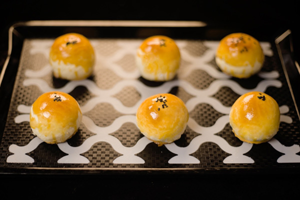蛋黄酥制作方法