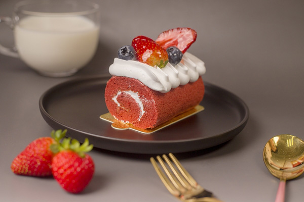 红丝绒蛋糕卷制作方法