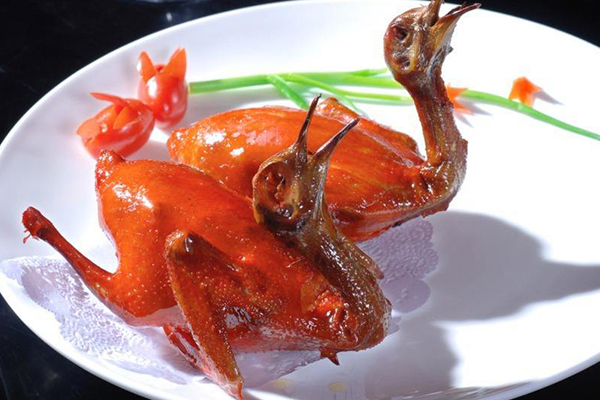 香酥乳鸽制作流程