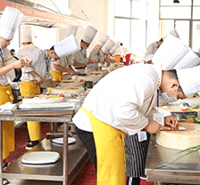 田园沙拉军舰寿司